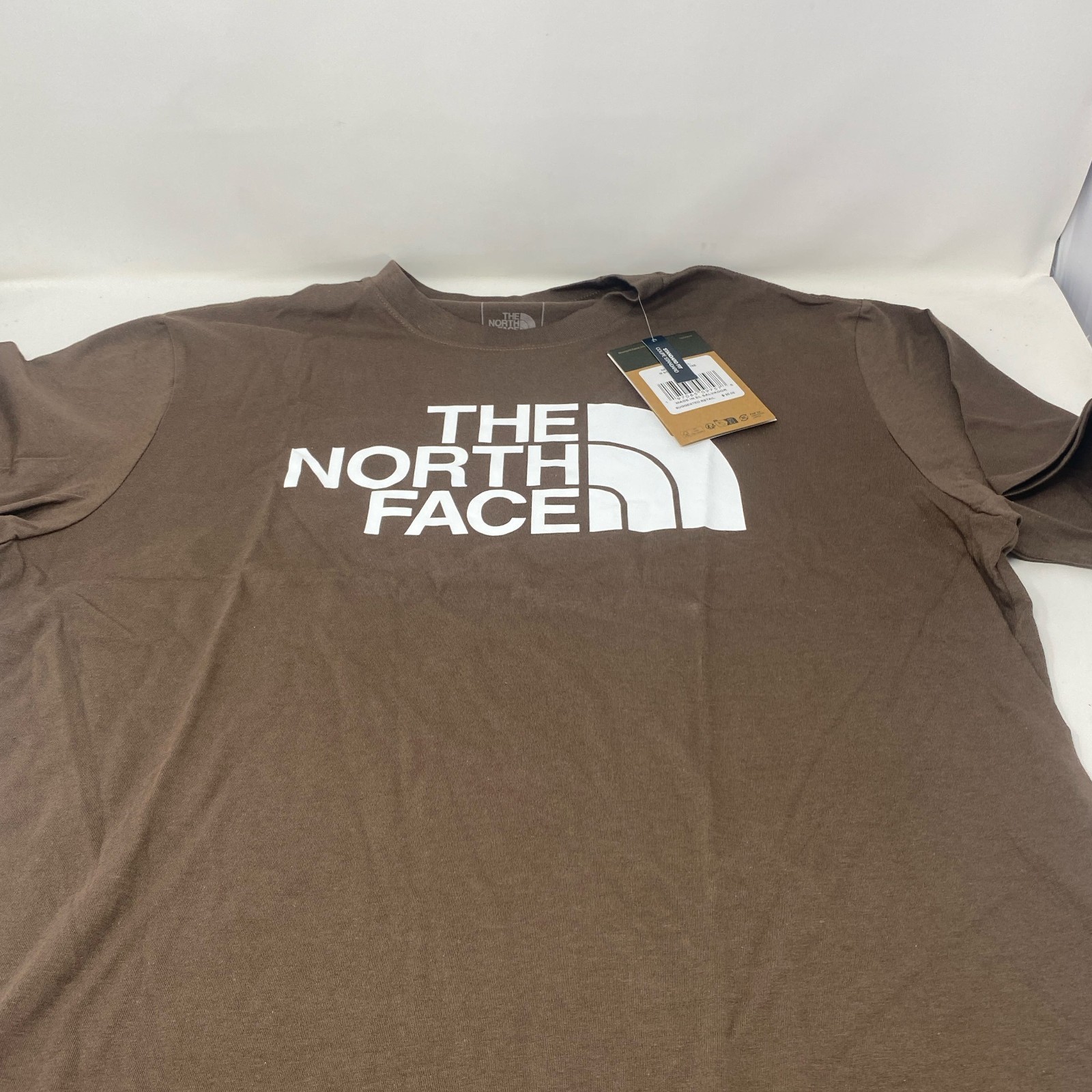 The North Face Men’s Core Half Dome Tee Smokey Brown L