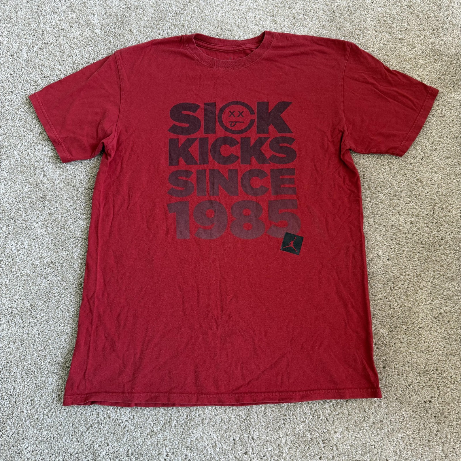 Jordan Sick Kicks Since 1985 Shirt Mens Large Red Sneaker Graphic Tee T-Shirt