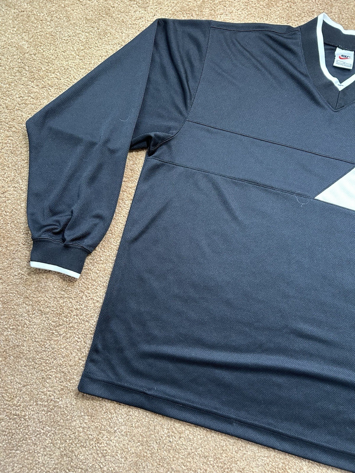 Vintage Nike Long Sleeve Shirt 90s–00s Black White Swoosh Pullover Mens Large