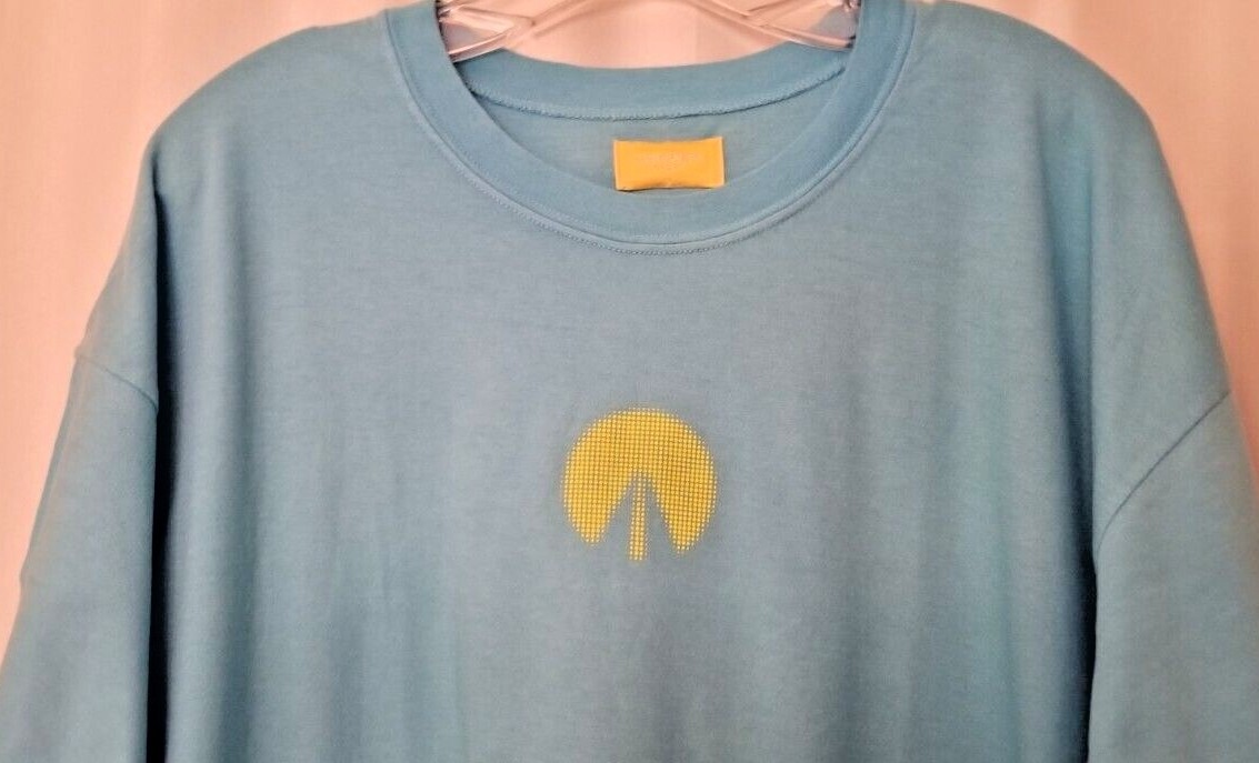 UNKNWN Sport Tee Shirt Men’s Blue Yellow Graphic Iconic Made in USA Size Large