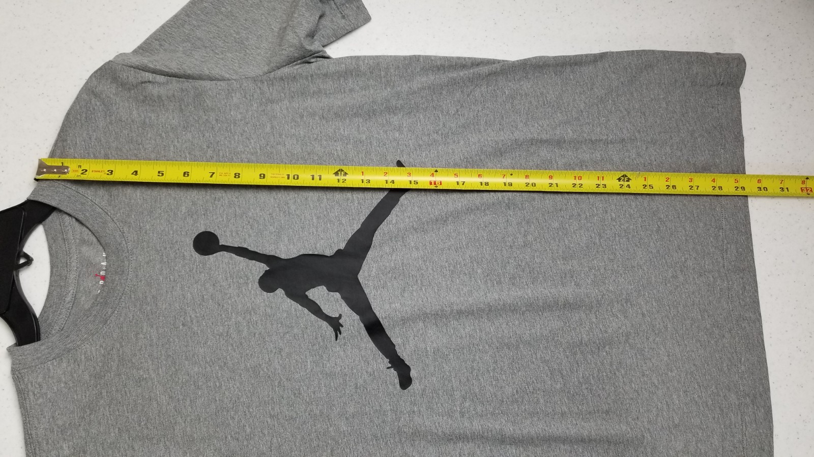JORDAN JUMPMAN BASKETBALL OUTFIT SHIRT + SHORTS GREY BLACK RARE (SIZE MEDIUM)