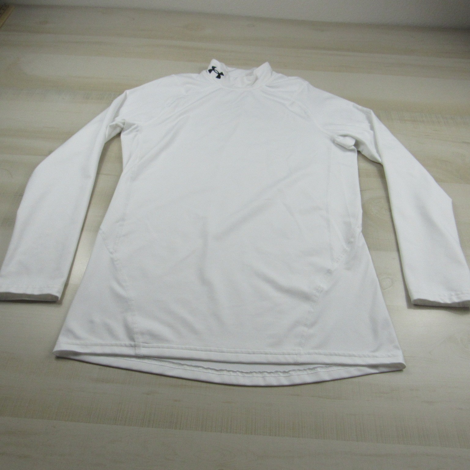Under Armour Shirt Mens Medium White Fitted Mock Cold Gear Long Sleeve Vents