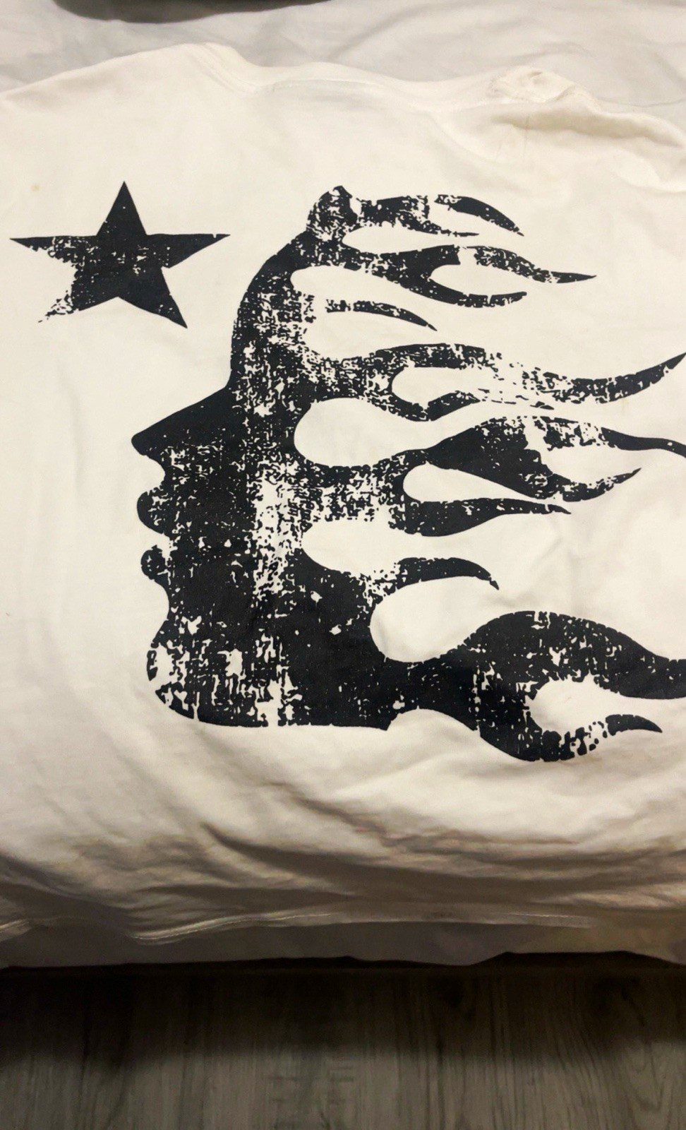 Hellstar Men’s White Graphic Print Logo Crew Neck Cotton T-Shirt Size M