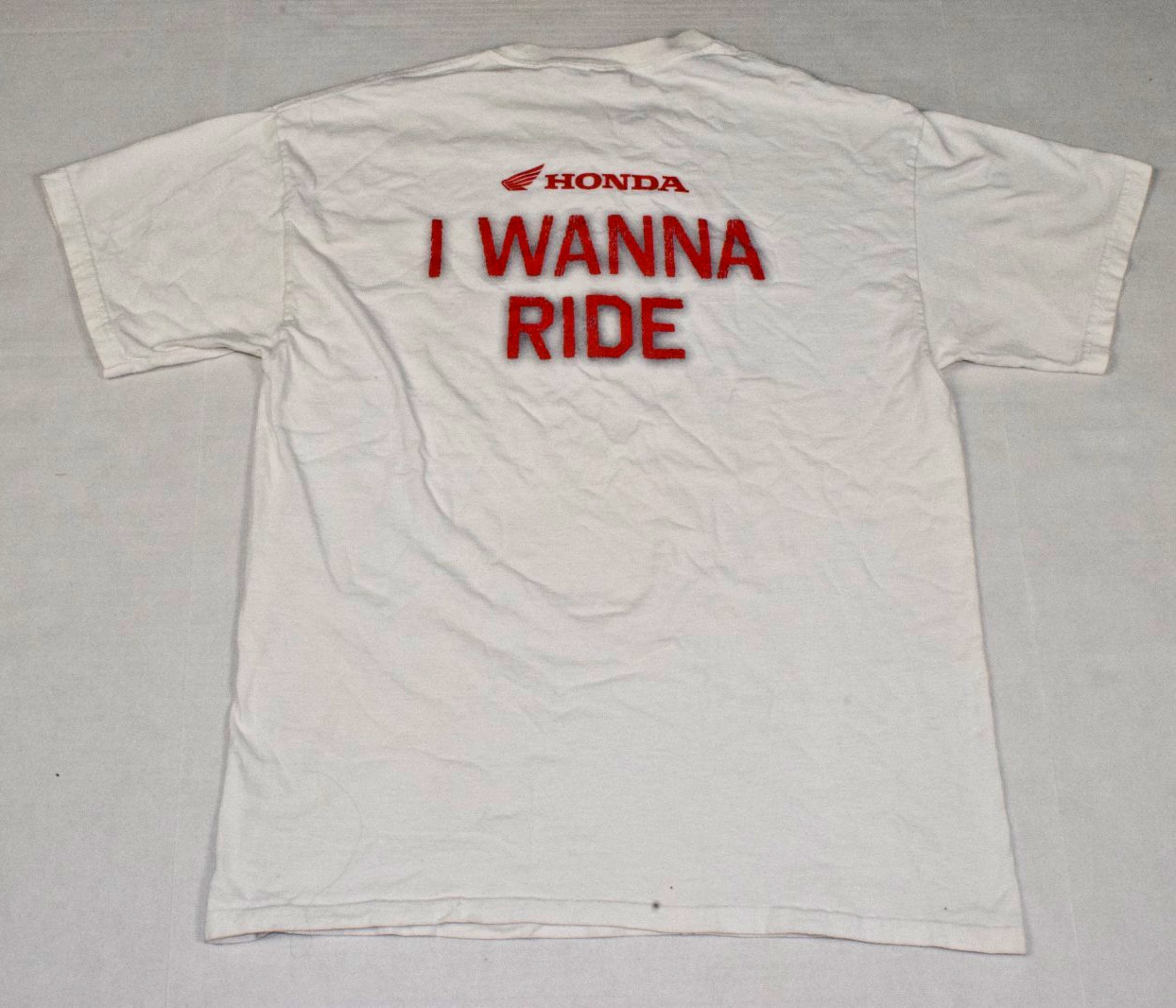 Vintage T-Shirt Gildan Size M Honda I Wanna Ride Slogan White Cotton 2012