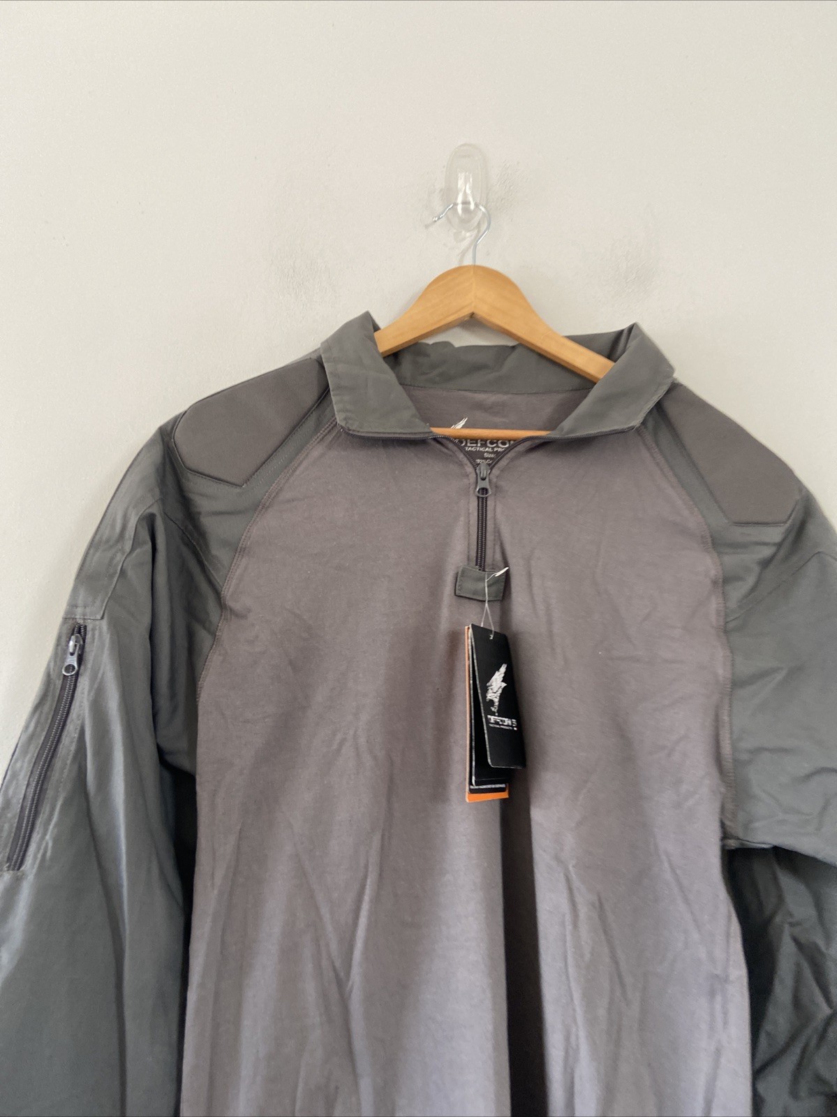 Defcon 5 Tactical Padded T-shirt Combat Shirt Padding Collared Zip Neck XL Grey