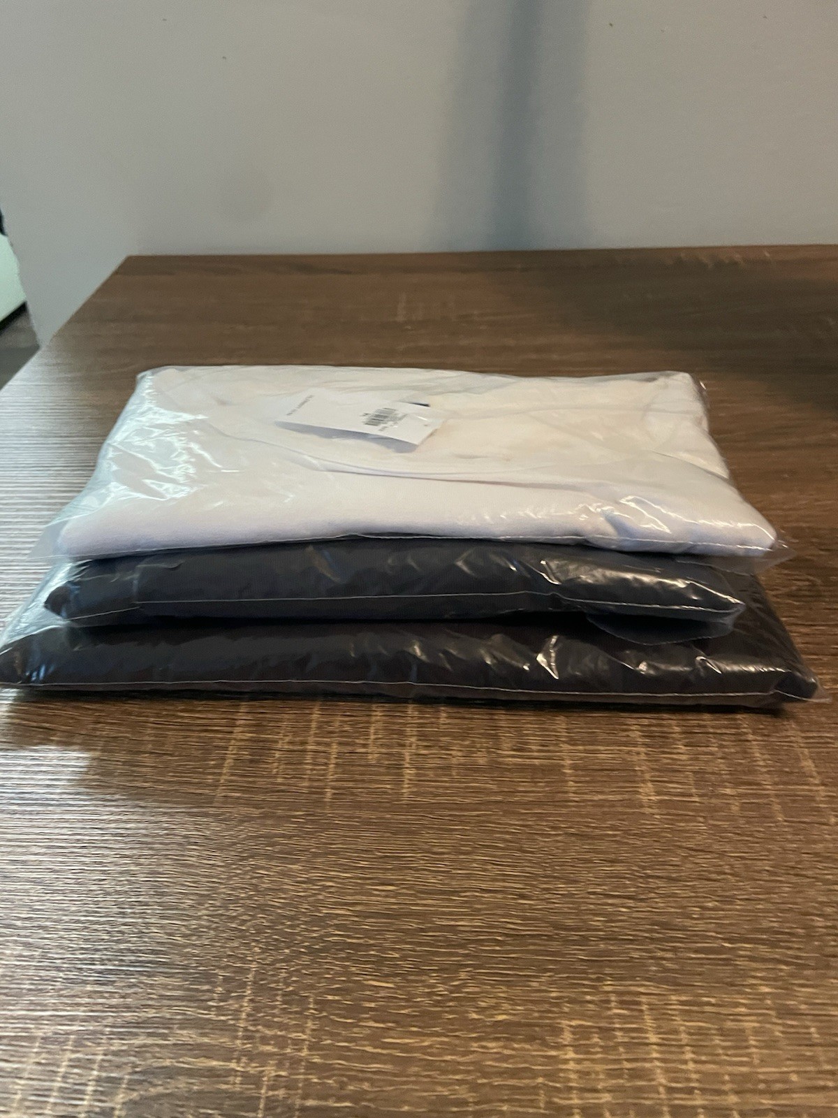 Old Navy Men’s Crew Neck Solid Short Sleeve T-Shirt Lot 3 Black/White
