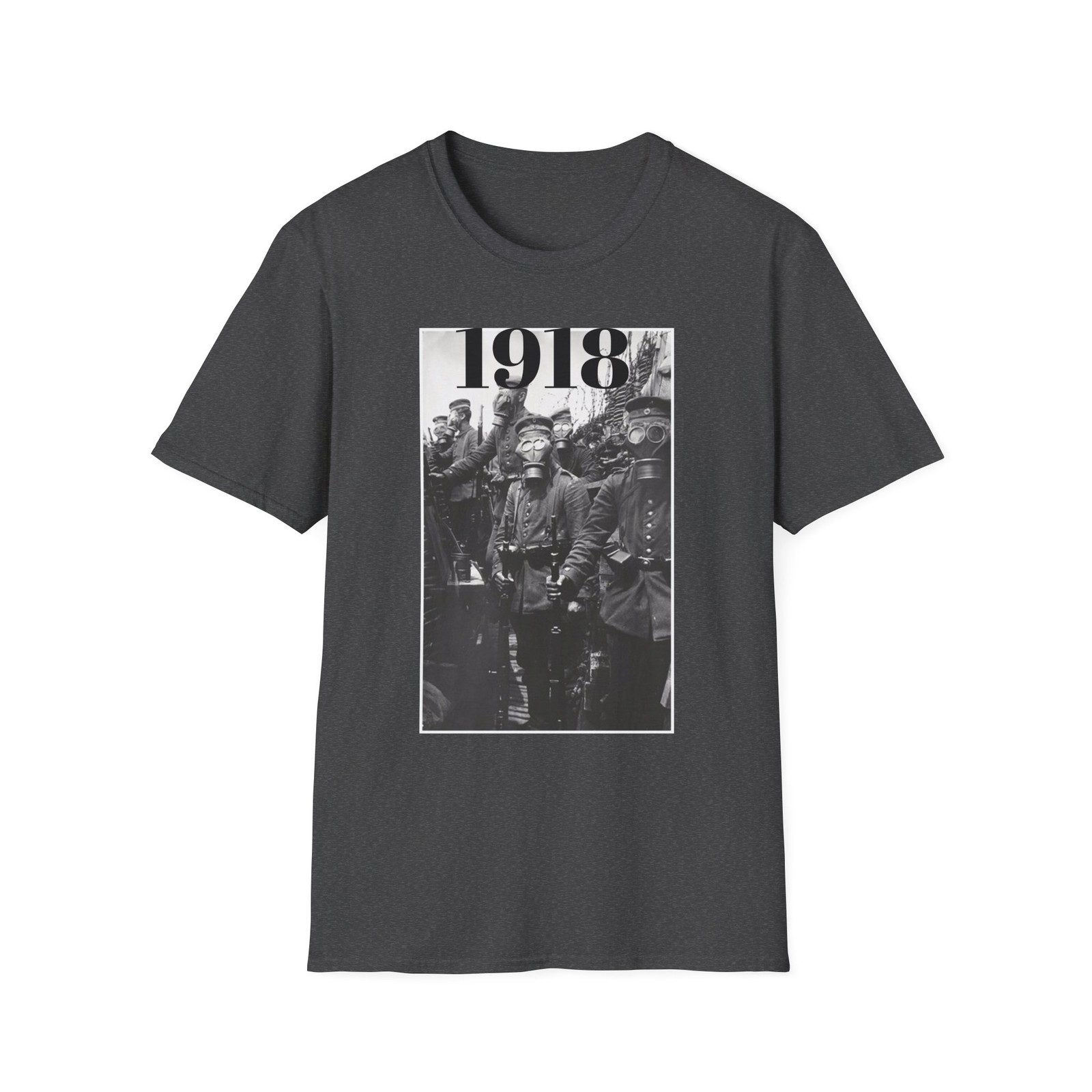 WWI German Soldiers Gas Mask Trench Scene – 1918 Historical Graphic T-Shirt