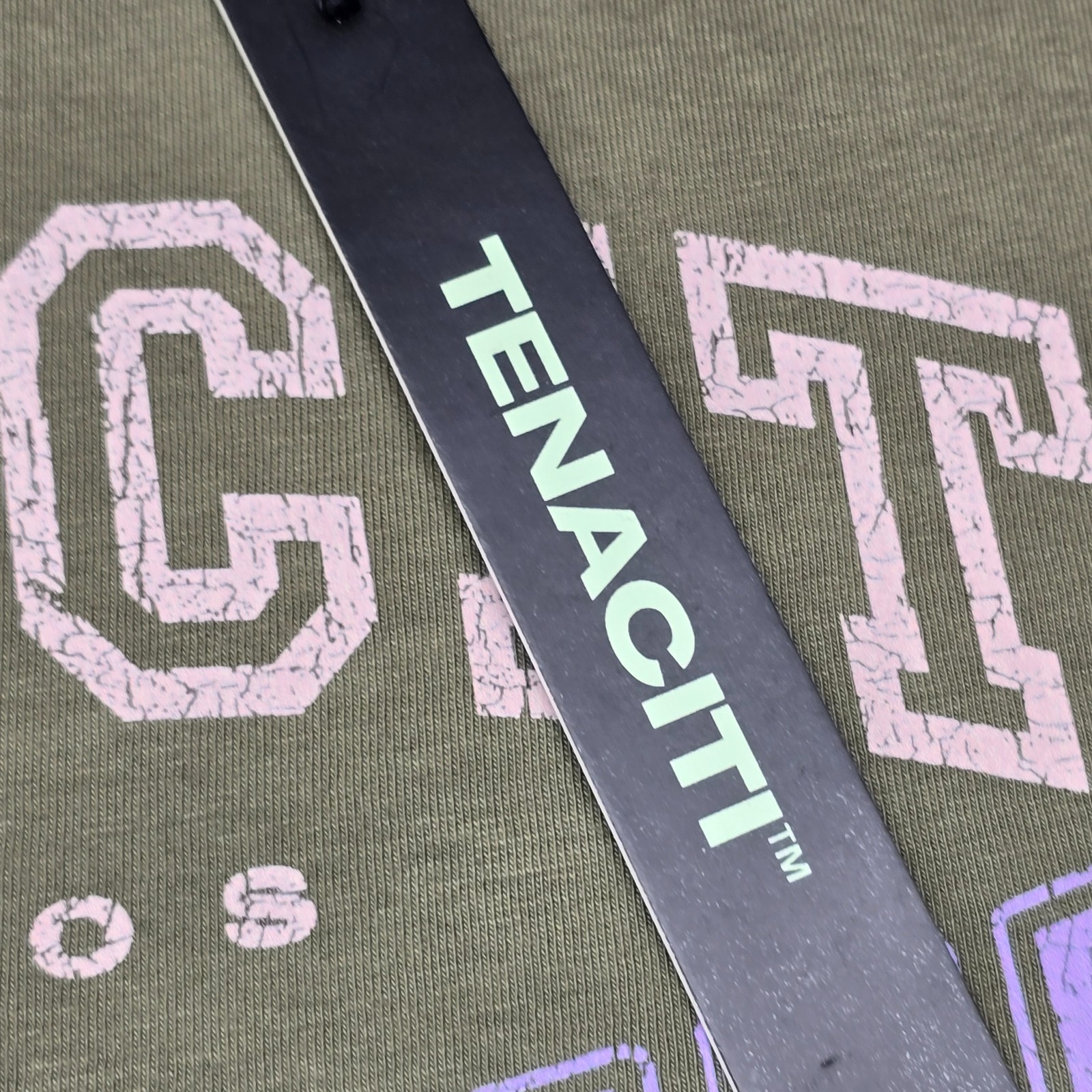 Tenaciti Studios T-Shirt Mens L Green Graphic Logo Crew Neck Short Sleeve NWT