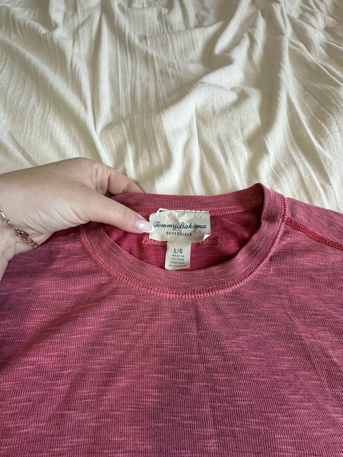 Tommy Bahama Men’s L Salmon Reversible Crew Neck Short Sleeve Solid T-Shirt
