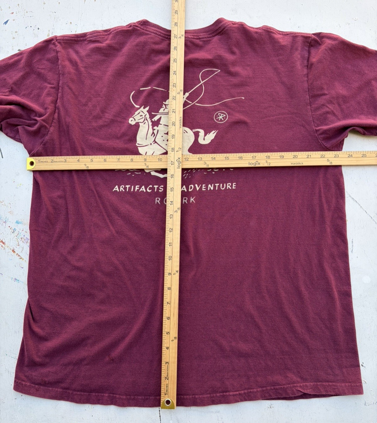Men’s Roark Shirt Maroon Logo XL Rodeo Ranch Surf Modern City DISTRESSED STAIN