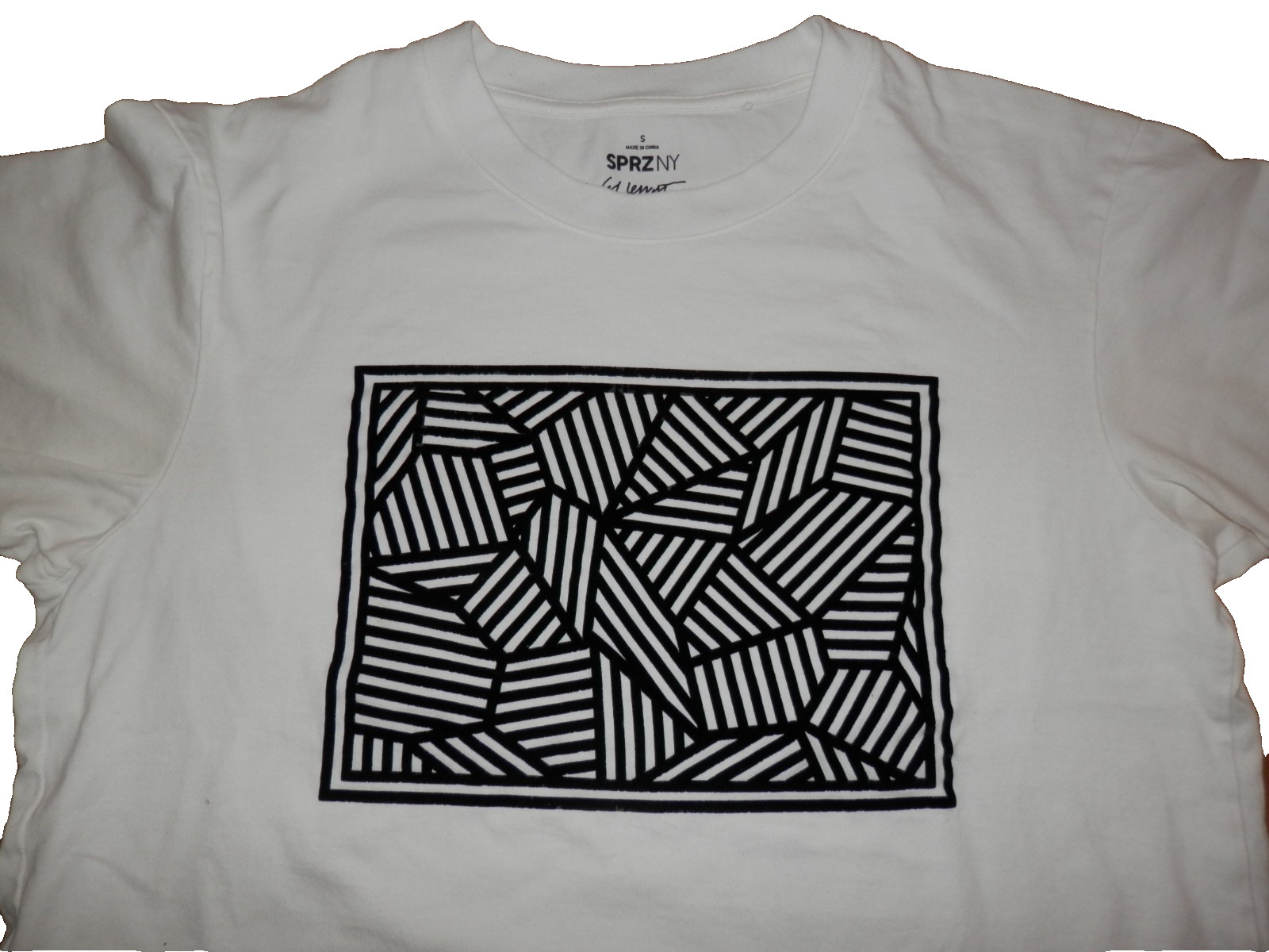 Uniqlo SPRZ NY Sol Lewitt MoMA Special Ed Mens Small Shirt w/ Raised Velour