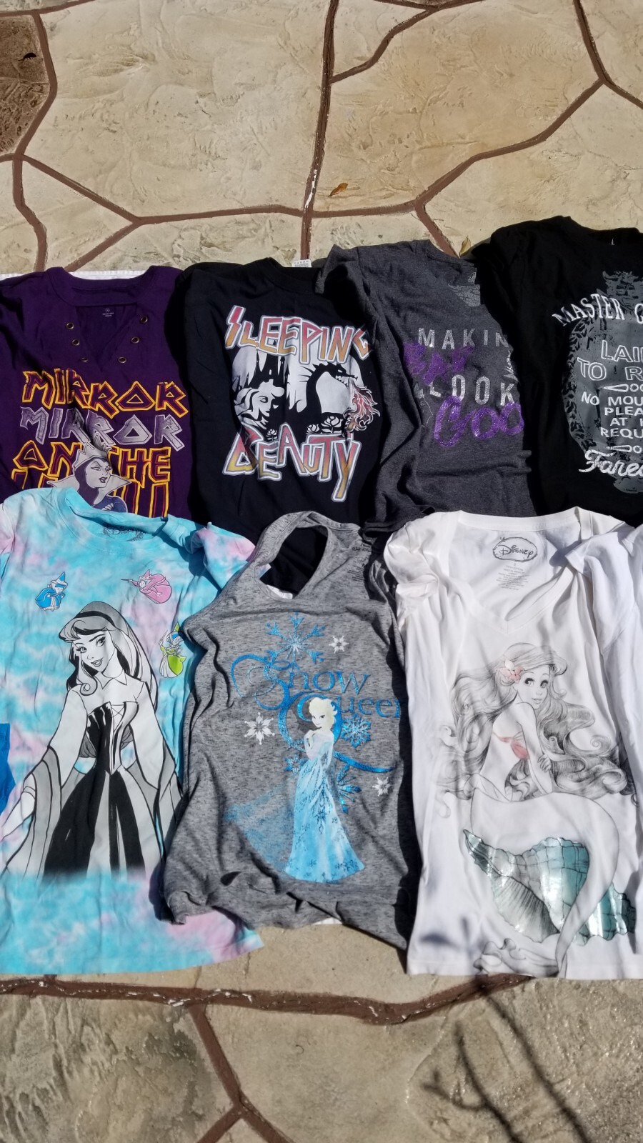 Womens Disney T Shirt 12 Lot Medium Sleeping Beauty Aladdin Princess w/ Leggings