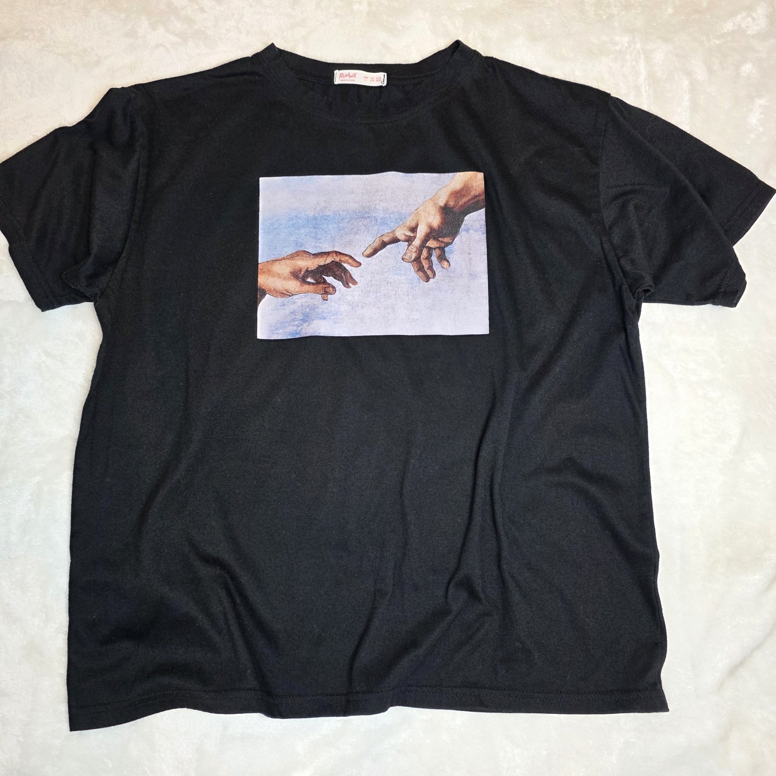 Romwe Michelangelo Adam/Hand of God Art Black Unisex graphic tee size Large
