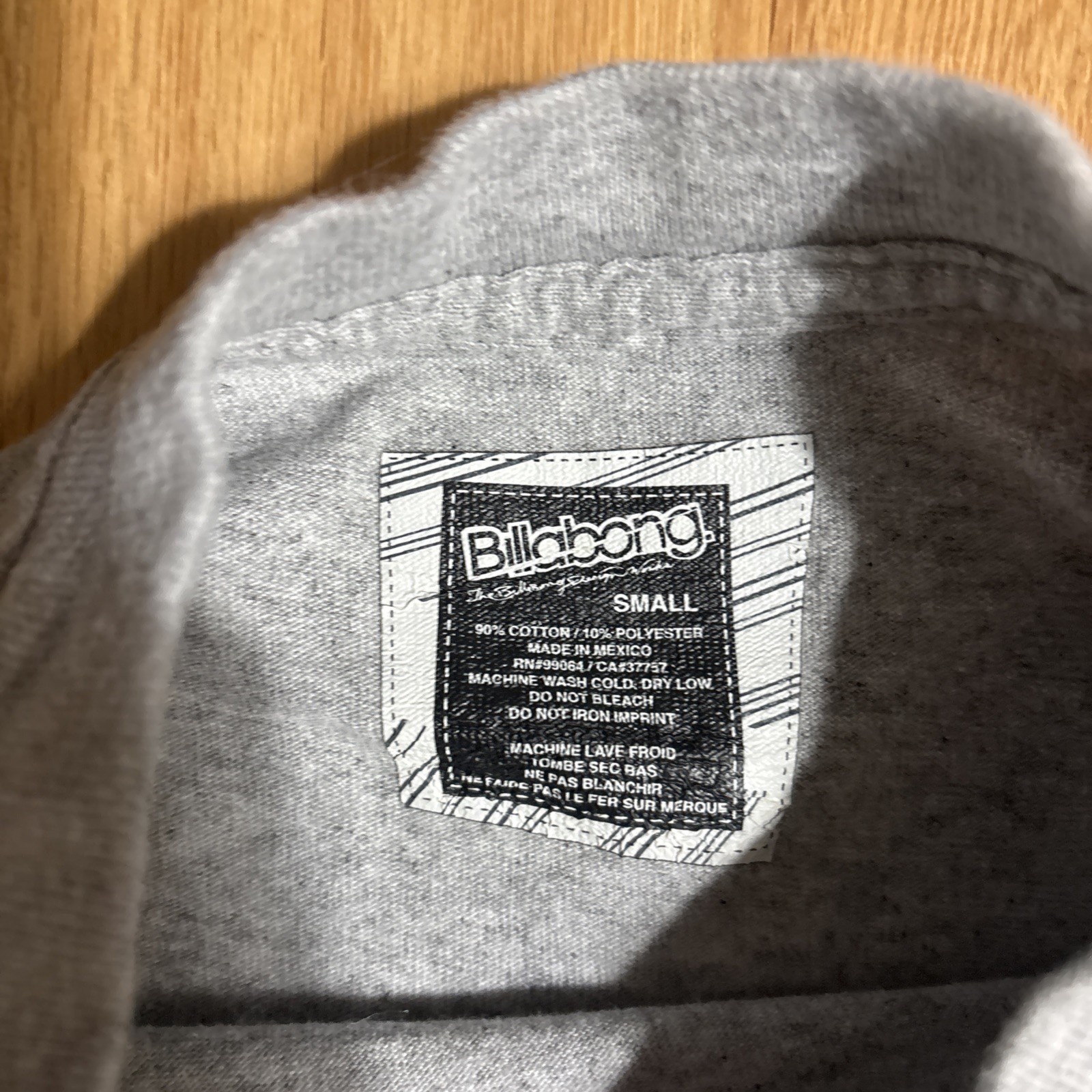 Vintage Billabong Pipeline Masters Hawaii 07 Surf T-Shirt Gray Y2K Graphic