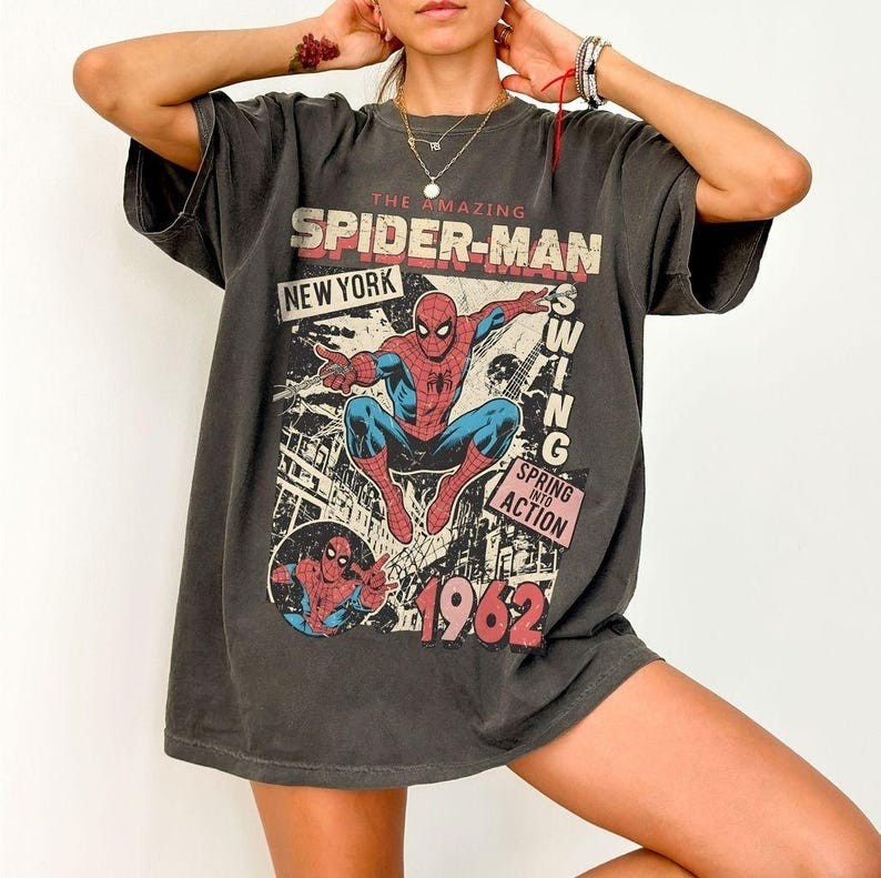 Amazing Spider Hero New York Retro Comic T Shirt