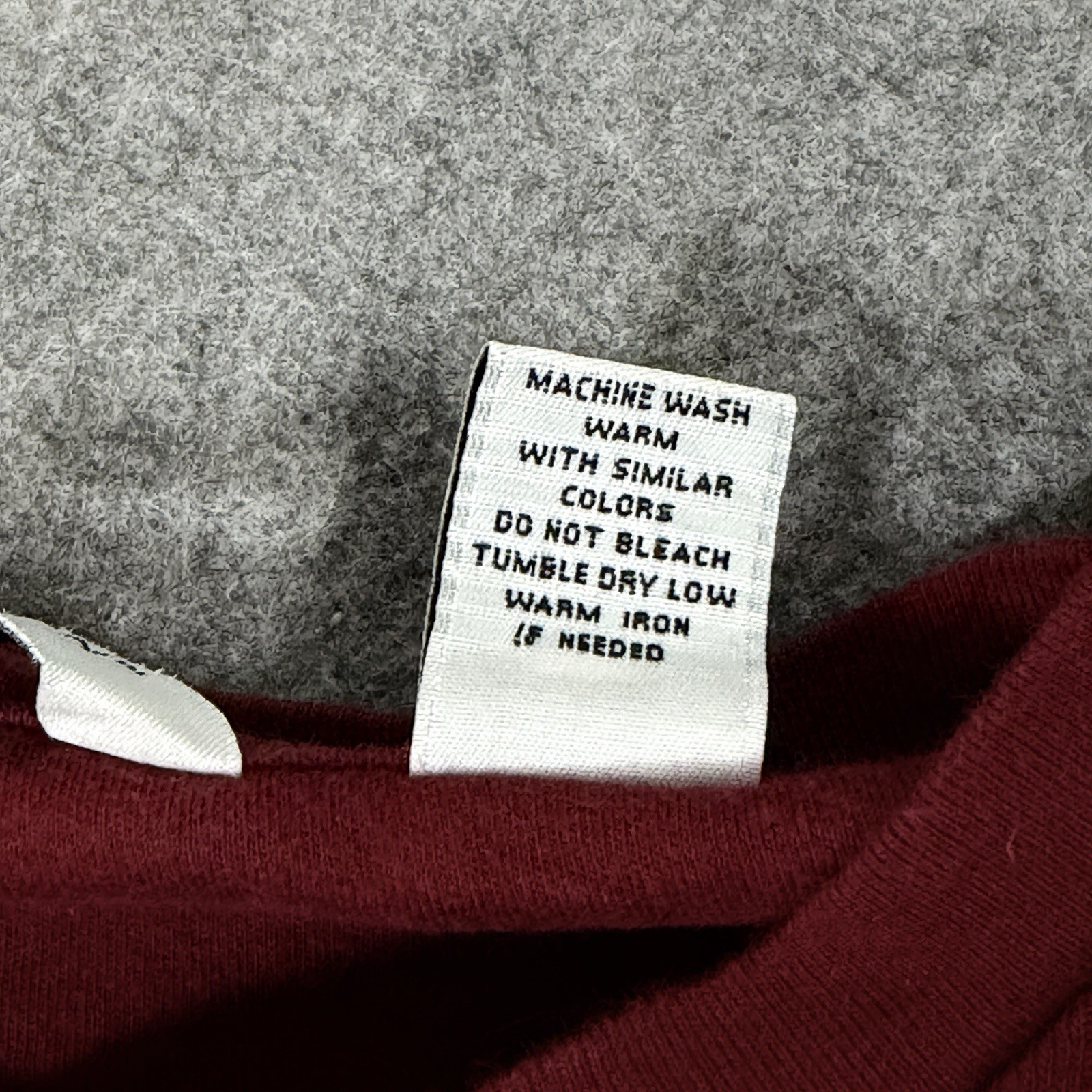 Covington Long Sleeve Pullover Ribbed Knit V-Neck Shirt Fits Men’s Sz Large Red