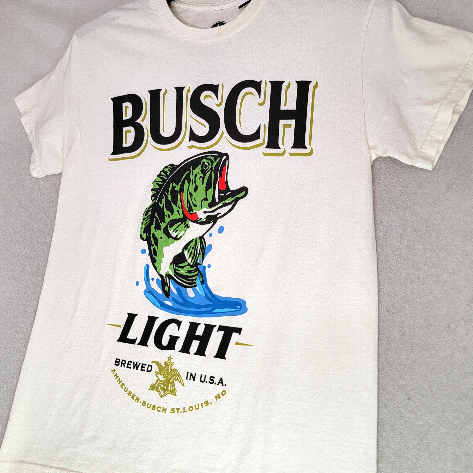 BUSCH LIGHT Beer Shirt Mens Small White Brew Fishing Bass Casual Hunting NWT