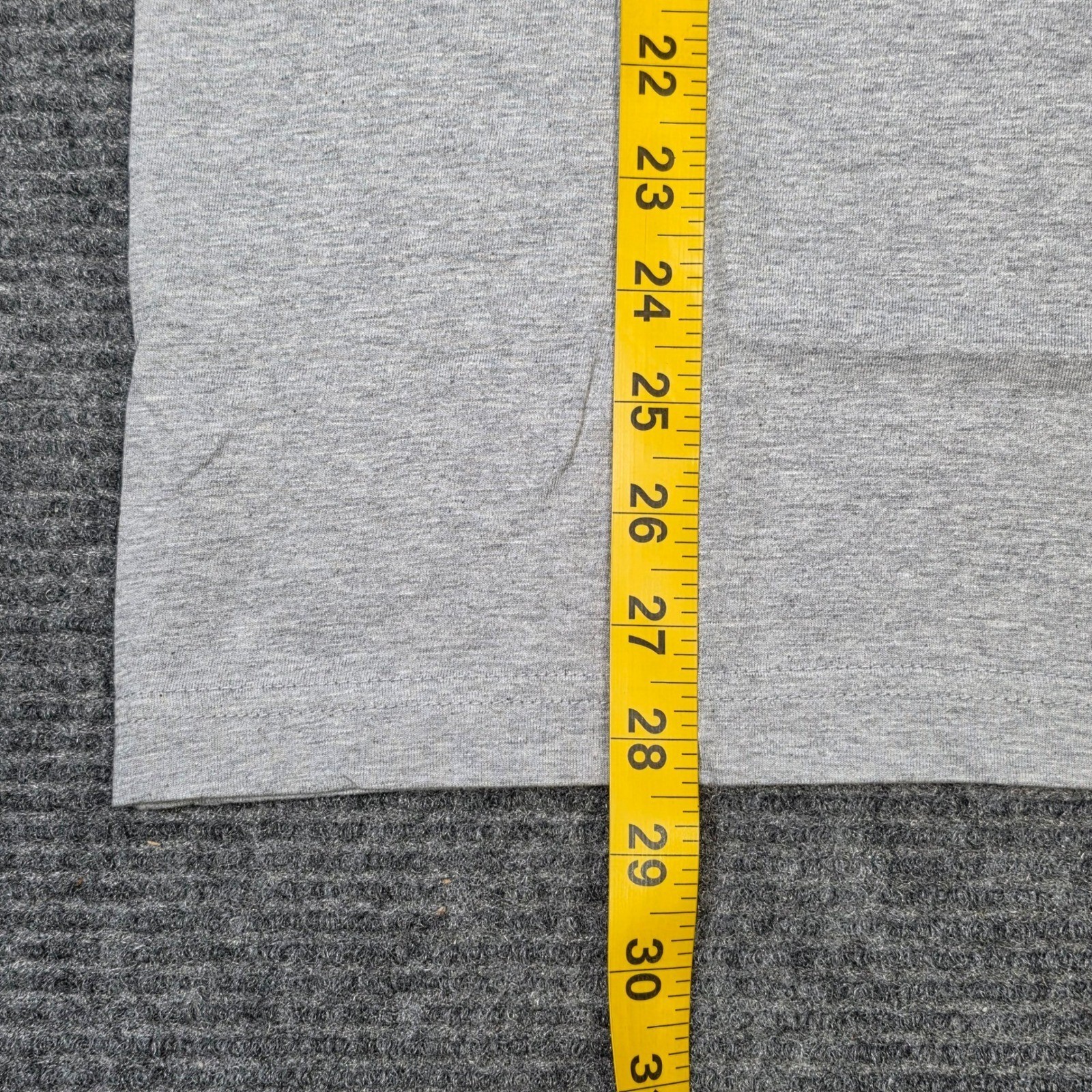 Timberland Rugged and Durable T-Shirt Men’s Size M Gray Back Graphic Casual NEW