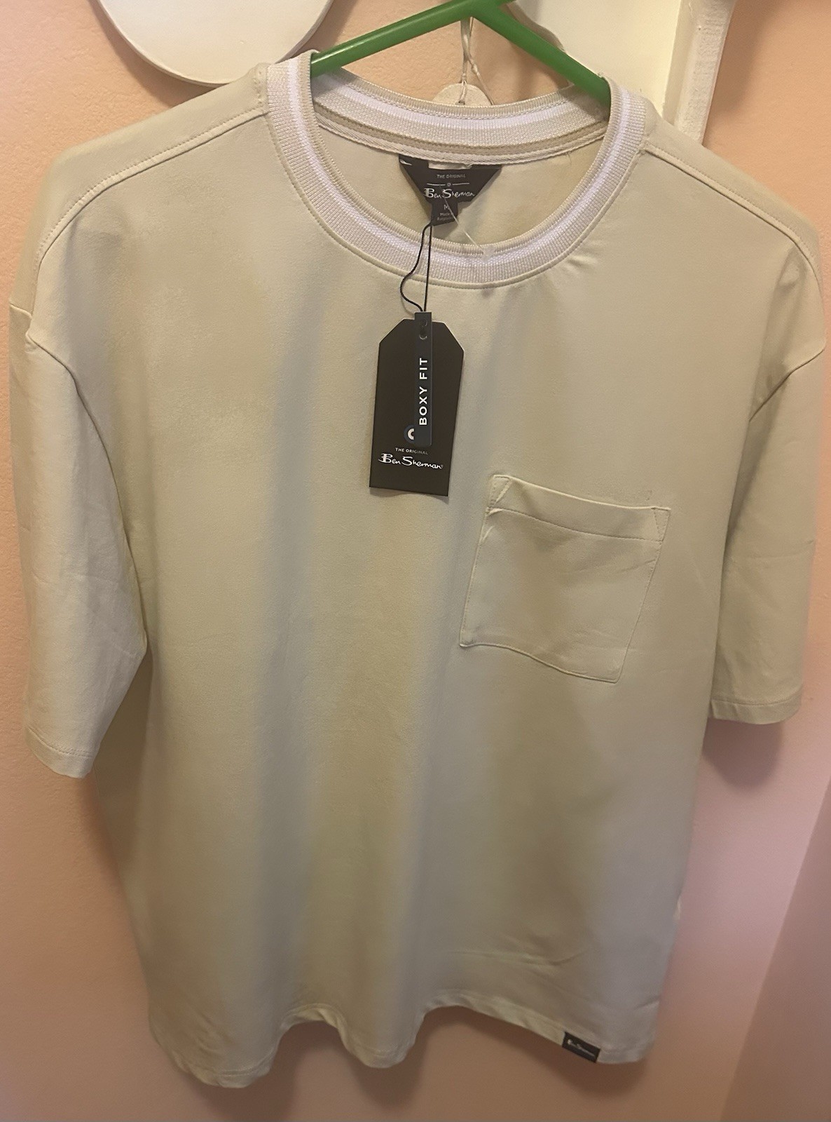 Ben Sherman Men’s Beige Solid Crew Neck Boxy Fit Pocket T-Shirt Size M