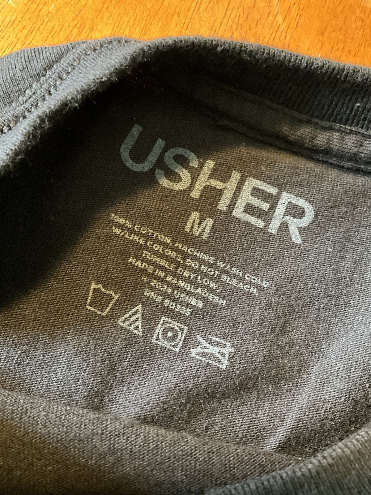 Usher Past Present Future Tour Concert T-Shirt 2024 Houston Tx Toyota Center SzM