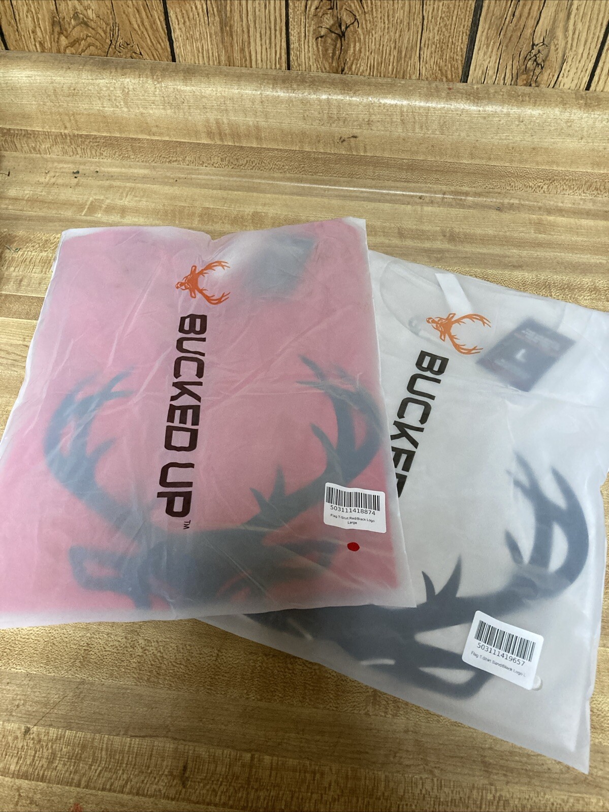 2 Pack Bucked Up Men’s Flag T Shirt Sand/Red/Black Logo Size L New