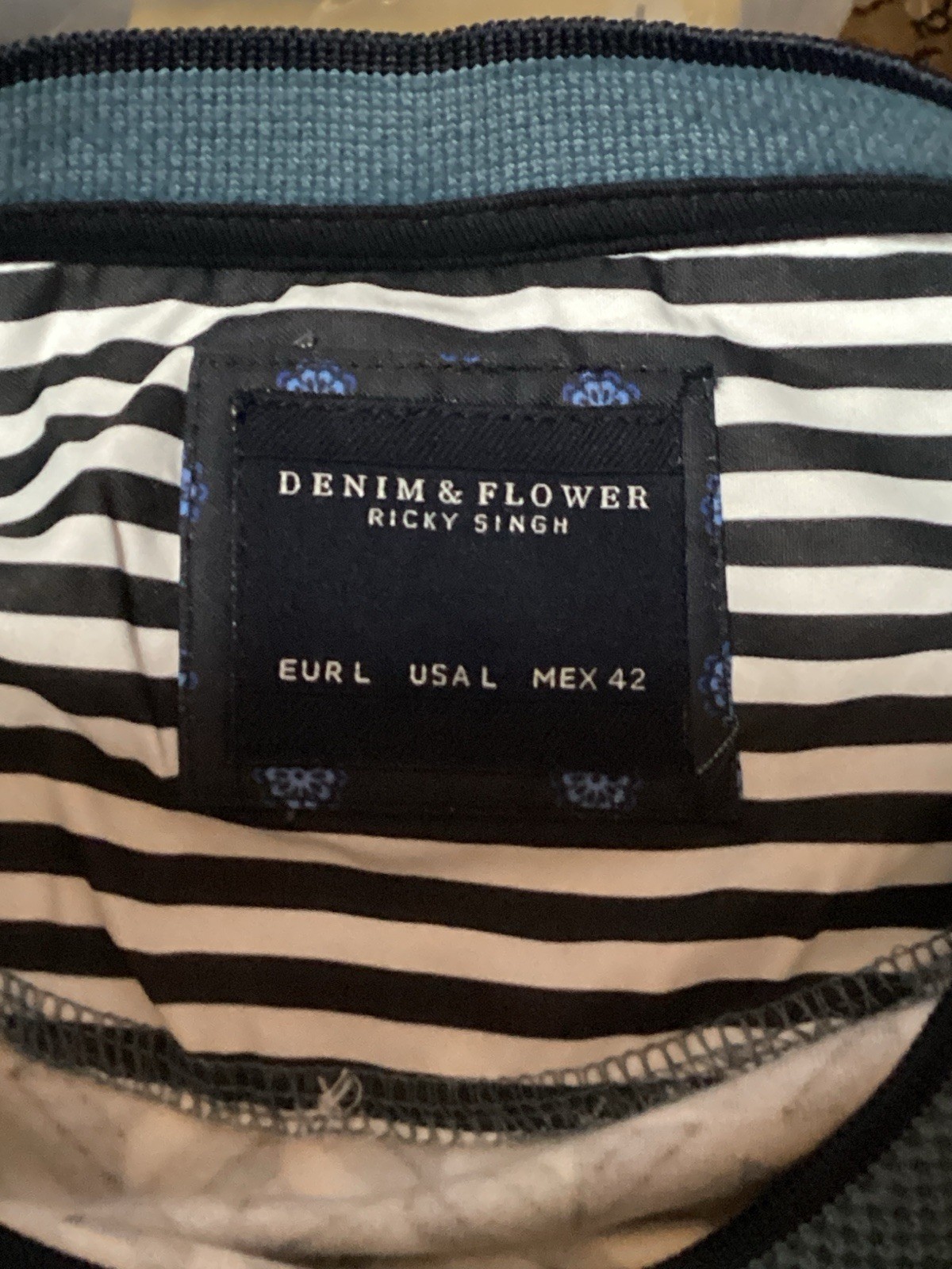 Denim & Flower Ricky Singh Textured Shirt With Geometric Pattern Men’s Large