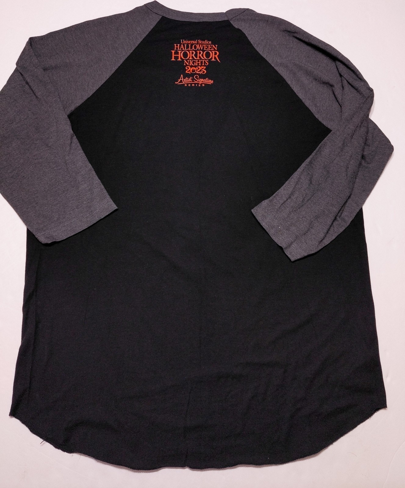 UNIVERSAL Halloween Horror Knights Chucky Raglan Shirt 2023 Artist XL ~ New