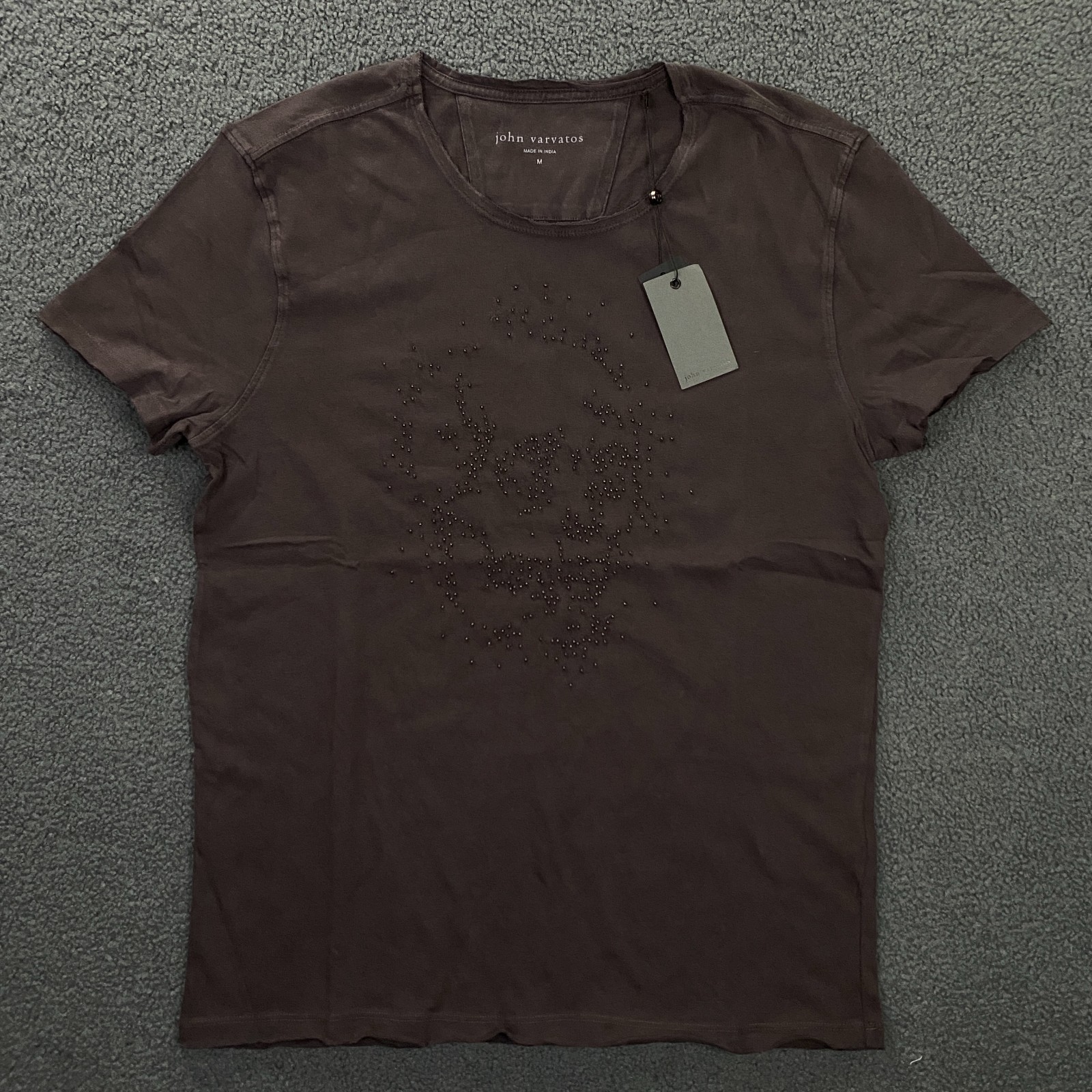$168 John Varvatos Beaded Skull Raw Edge T-Shirt Mens Medium Oxblood Cotton Tee