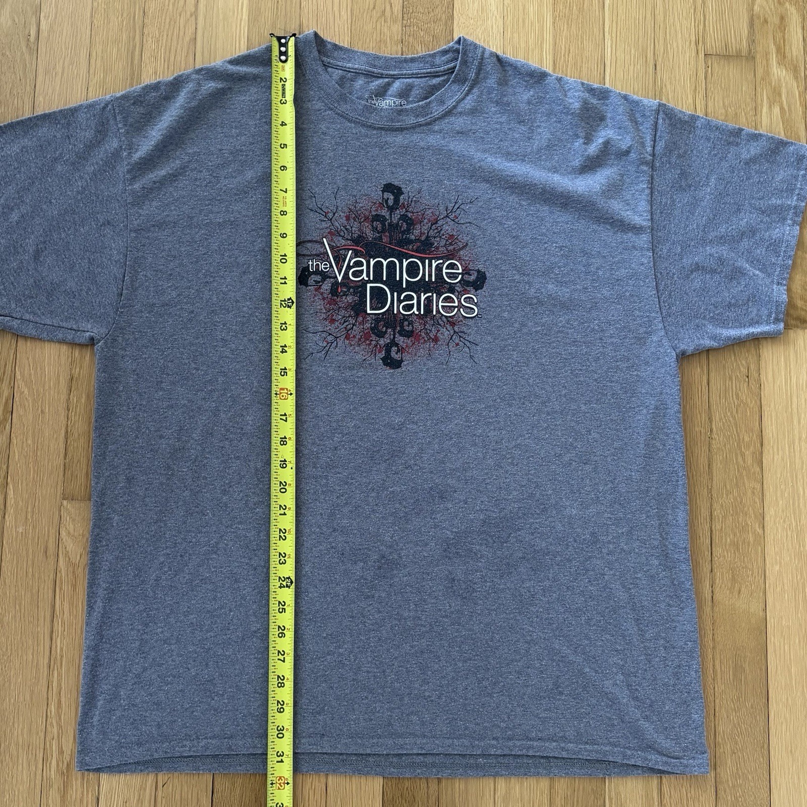 The Vampire Diaries Graphic Shirt Mens XXL Gray Y2K TV Series Rare Tee