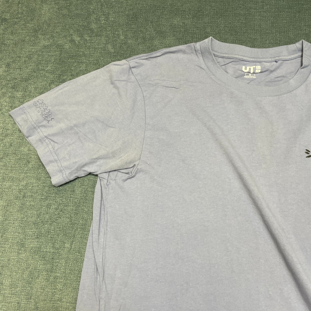 Uniqlo T Shirt Mens Medium Light Blue Crew Neck Everyday Wear All Day Comfort