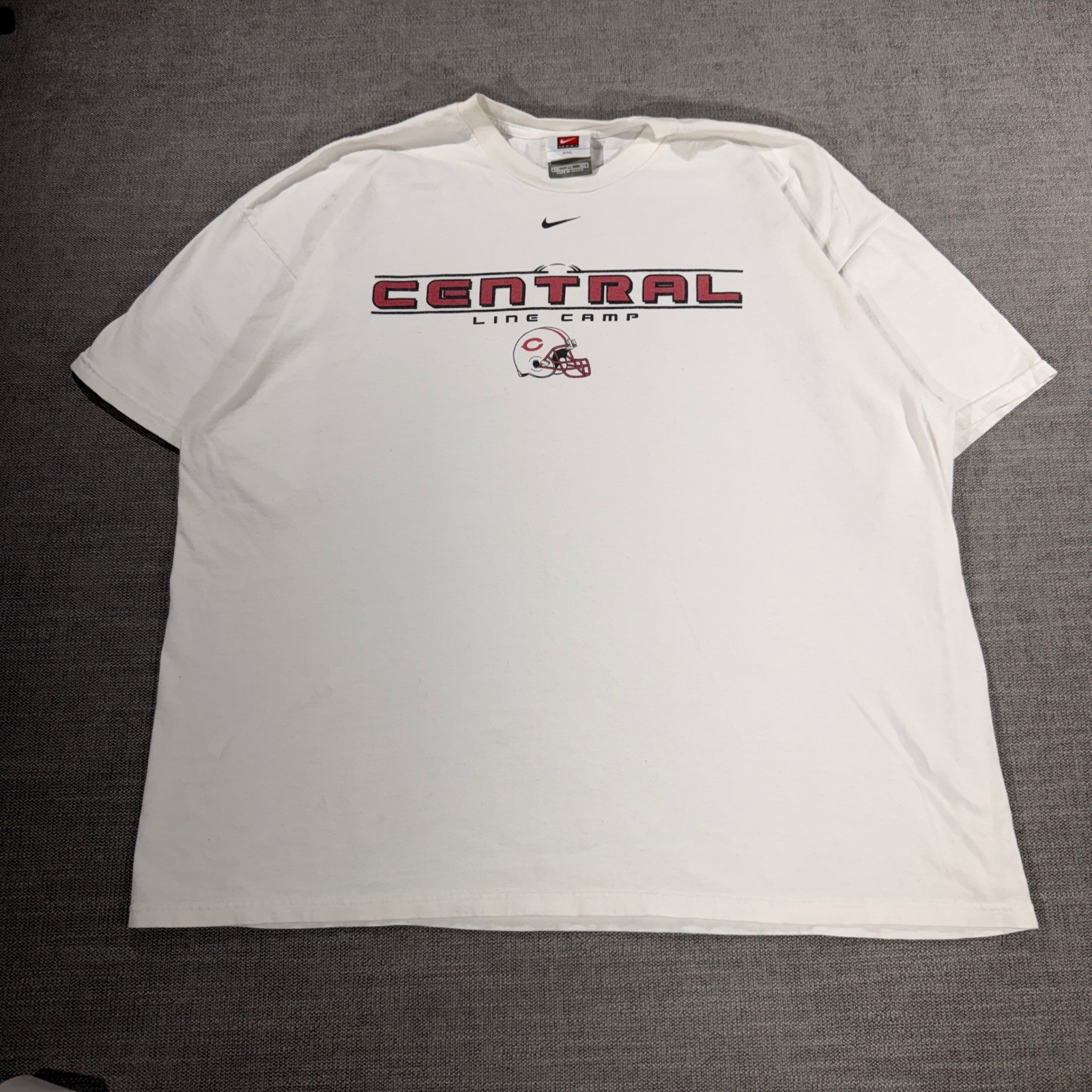 Nike T-Shirt Mens XXL White Good Central Line Camp Football Graphic Tee