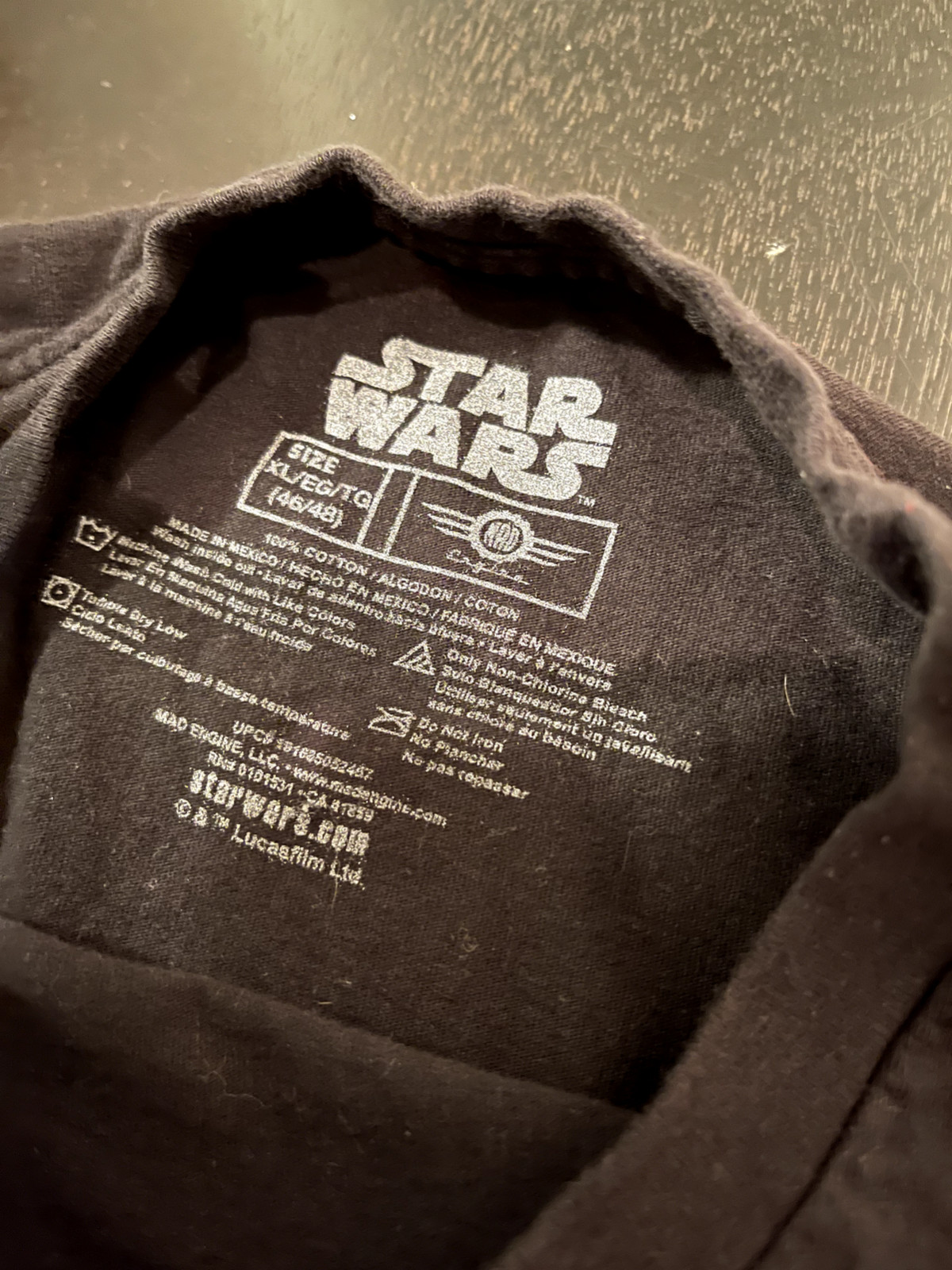 Star Wars “The Mighty Vader” Comic Book Theme T-Shirt Size XL