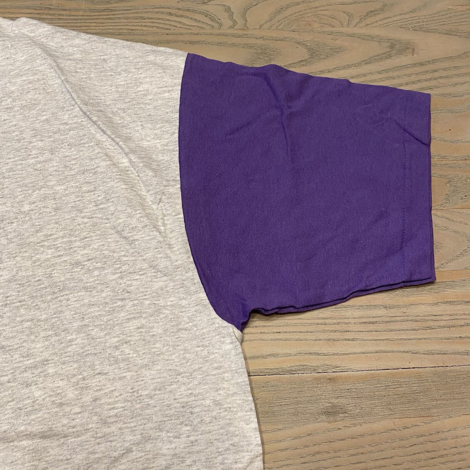 VTG Belton Designer Knits Gray Purple Contrast Sleeves Mens XL Single Stitch USA