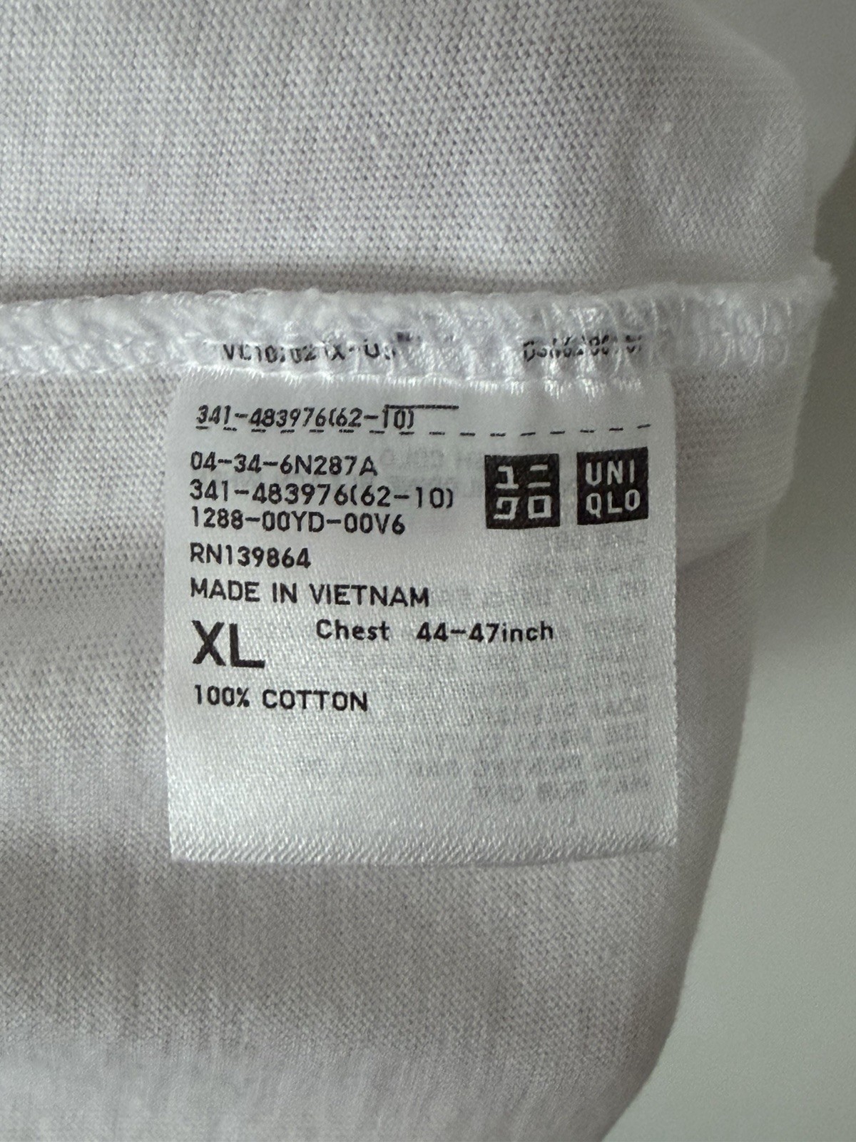 KAWS x Uniqlo Brooklyn Williamsburg Grand Opening Tee Purple White Unisex XL