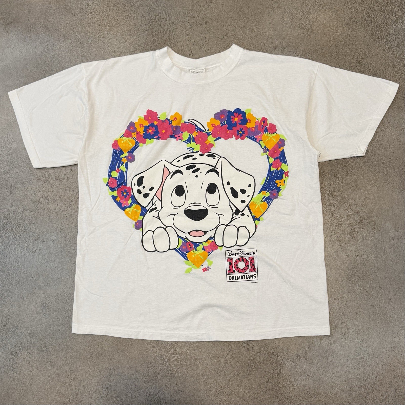 Vintage 90s 101 Dalmatians Walt Disney Tee Shirt Fits XL White Movie Heart 1990s