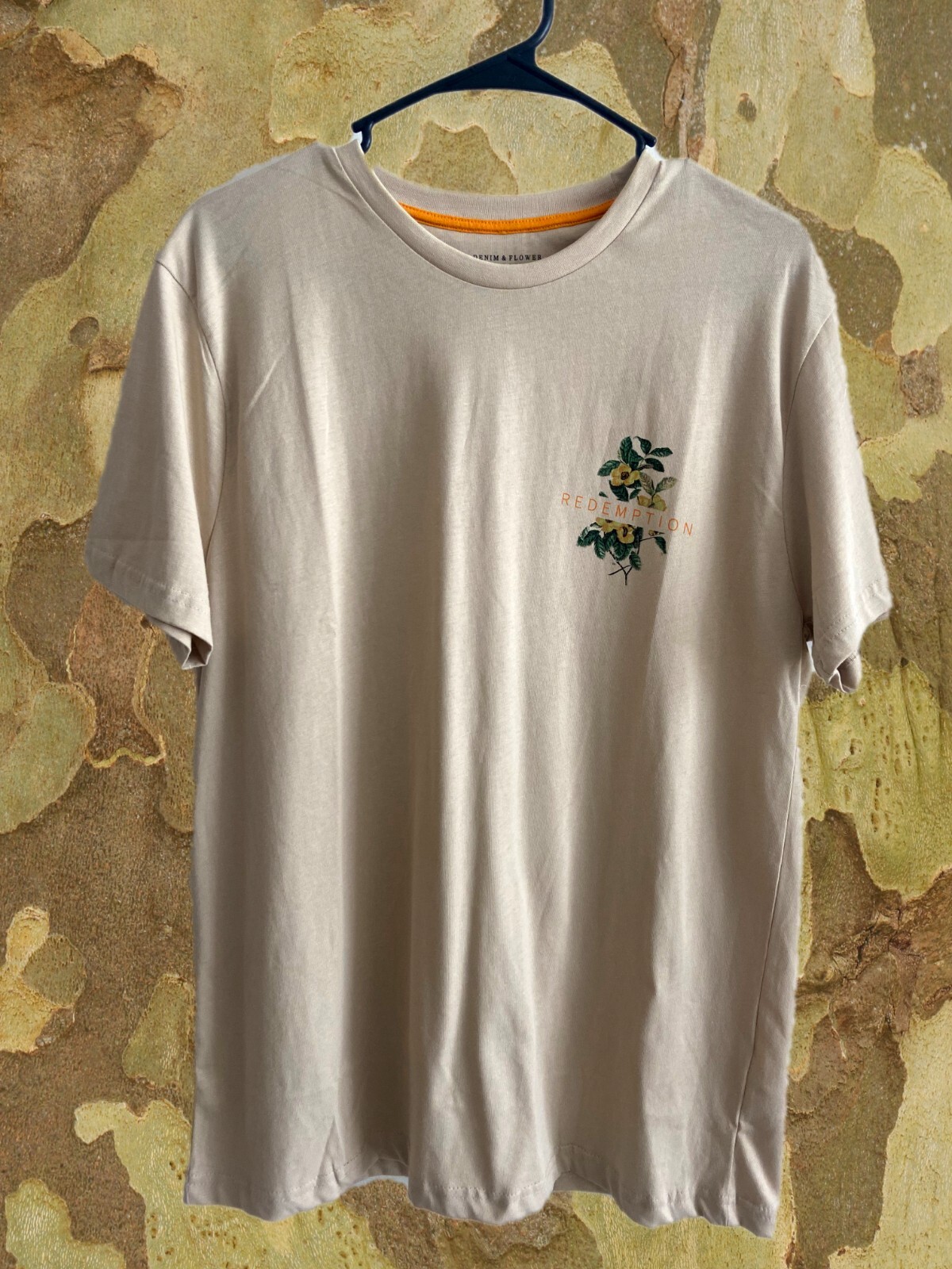 T-shirt denim & flower trust in the universe soft material grey orange unisex