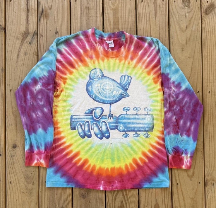 1994 Woodstock festival 25th Anniversary longsleeve tie-Dye vintage shirt.