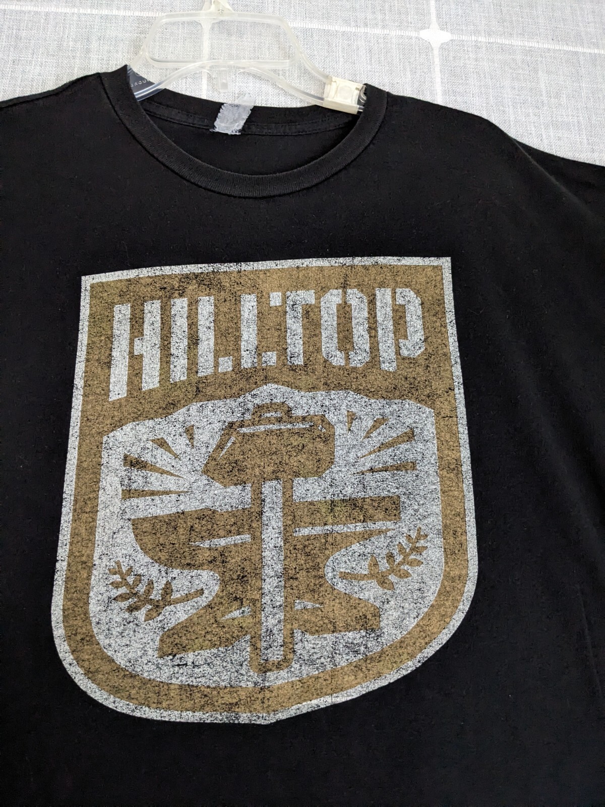 Walking Dead Hilltop Shirt Mens Medium Black Short Sleeve Graphic Tee 2013
