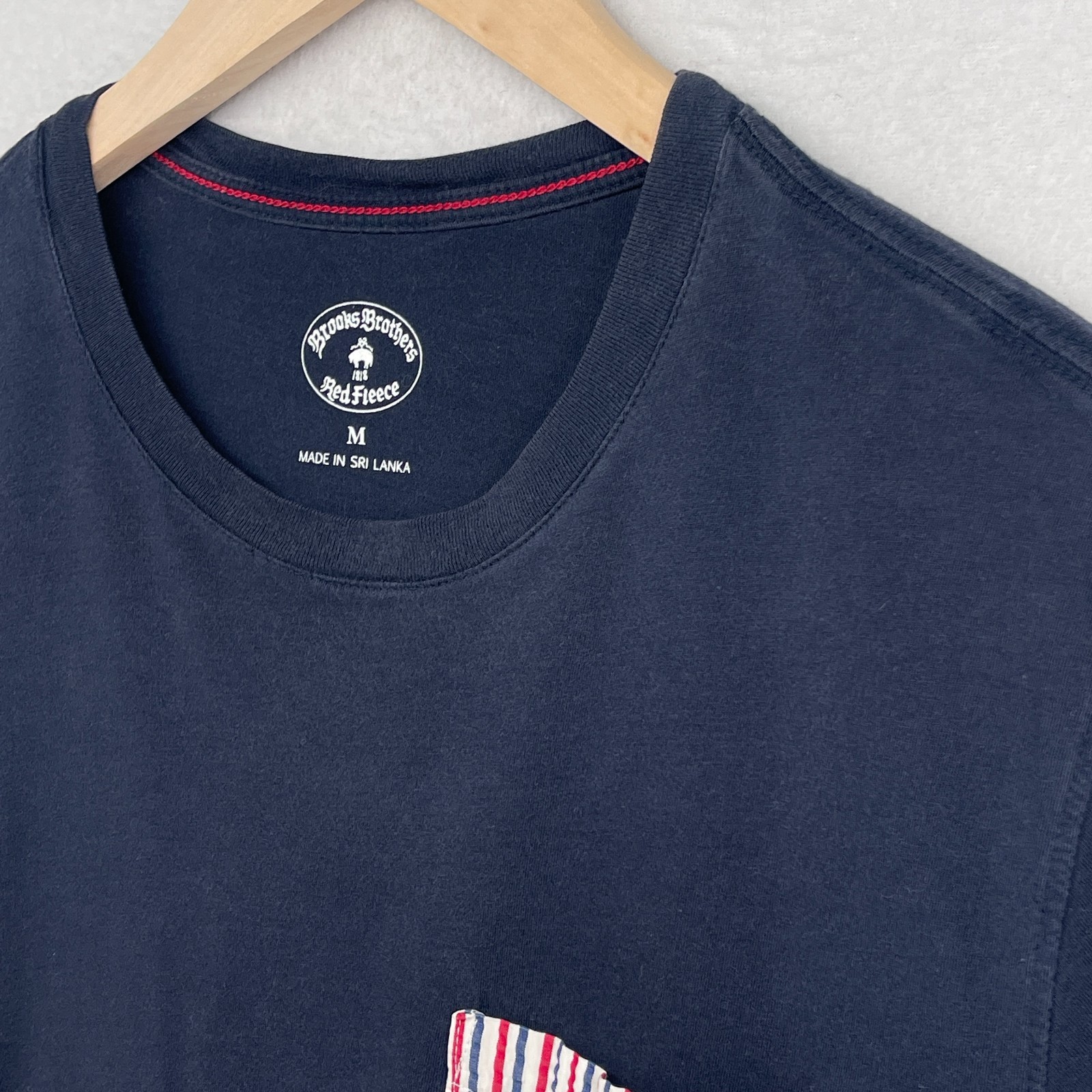 BROOKS BROTHERS Shirt Mens M RED FLEECE Contrast Striped Pocket Tee Cotton Blue