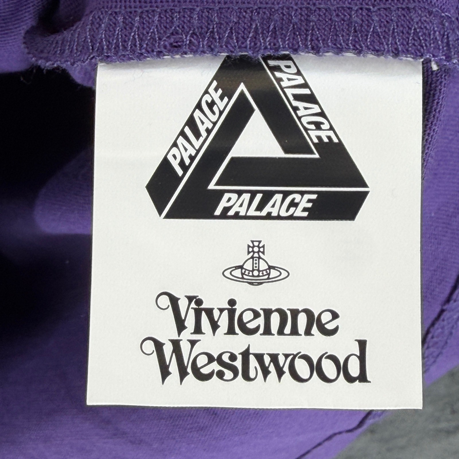 Palace Vivienne Westwood Orb T-Shirt Purple AW24 Graphic Tee Mens XS NEW