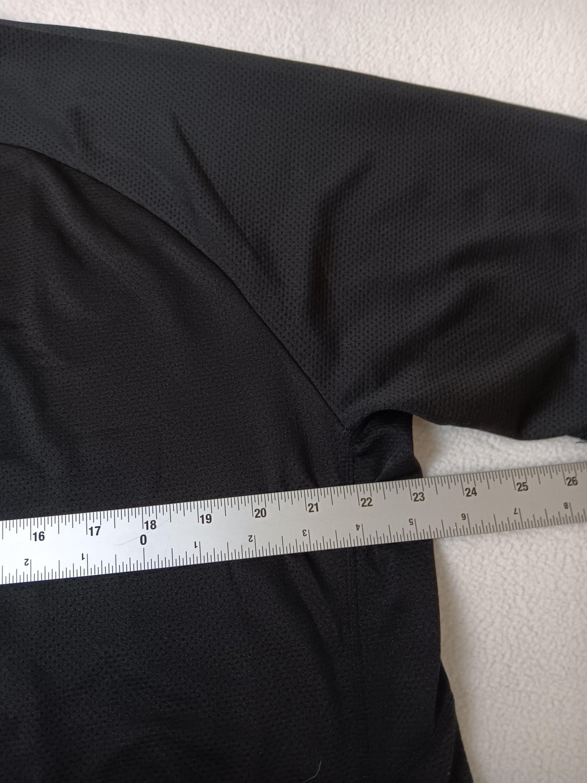 Mens Black Moisture Wicking T-Shirt Size 2XL Breathable Lightweight Jersey Logo