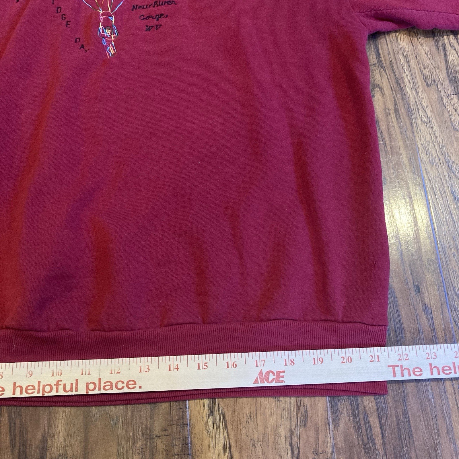 Jerzee Vintage 90’s Red Embroidered Bridge Day Oversized Graphic Crew Neck, 2 XL