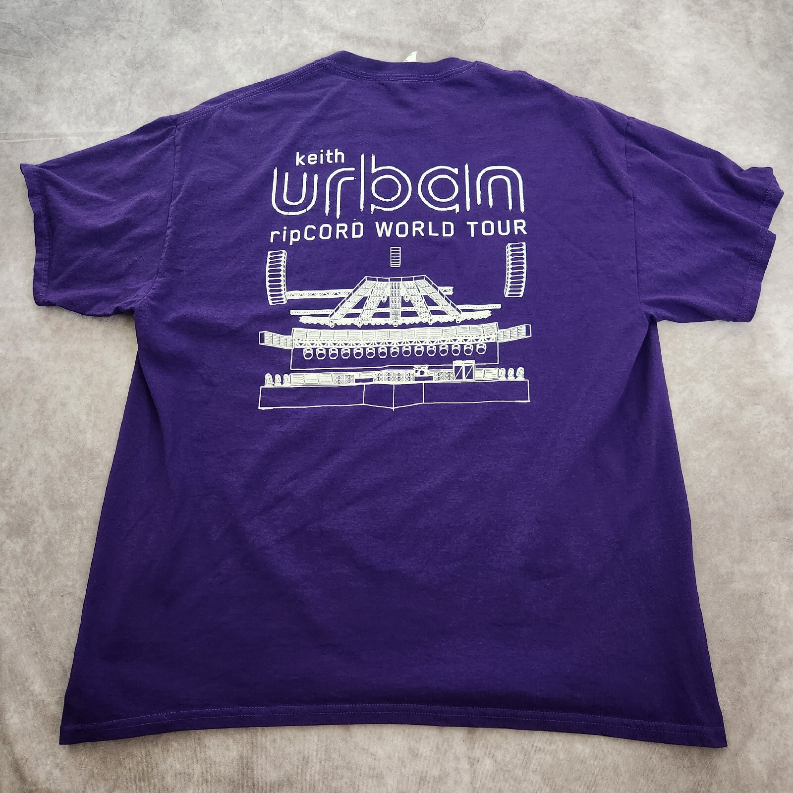 Keith Urban Ripcord World Tour Size XL T-shirt Unisex. Purple. Short Sleeve