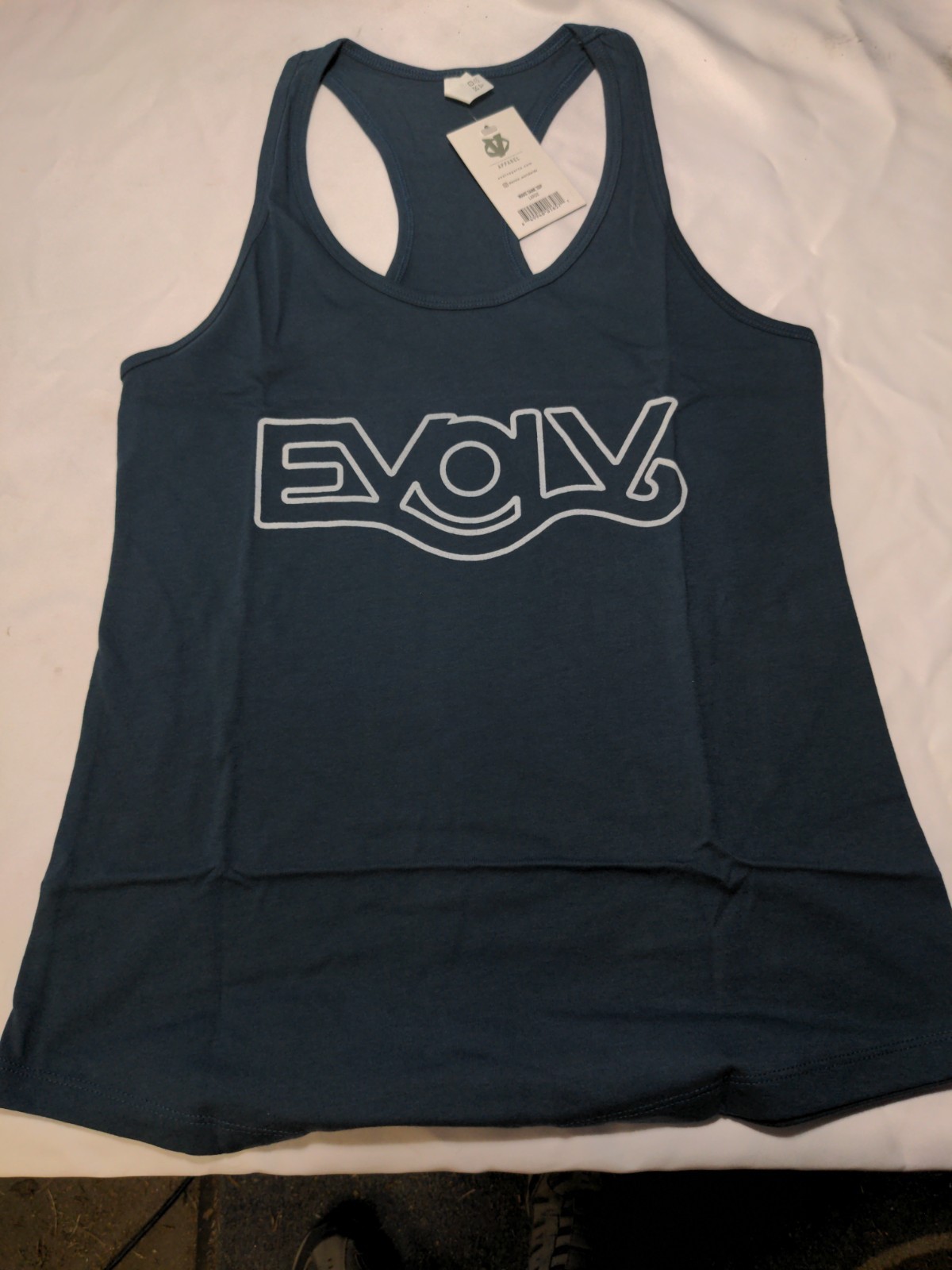 unisex tank top Large Evolv New With Tags