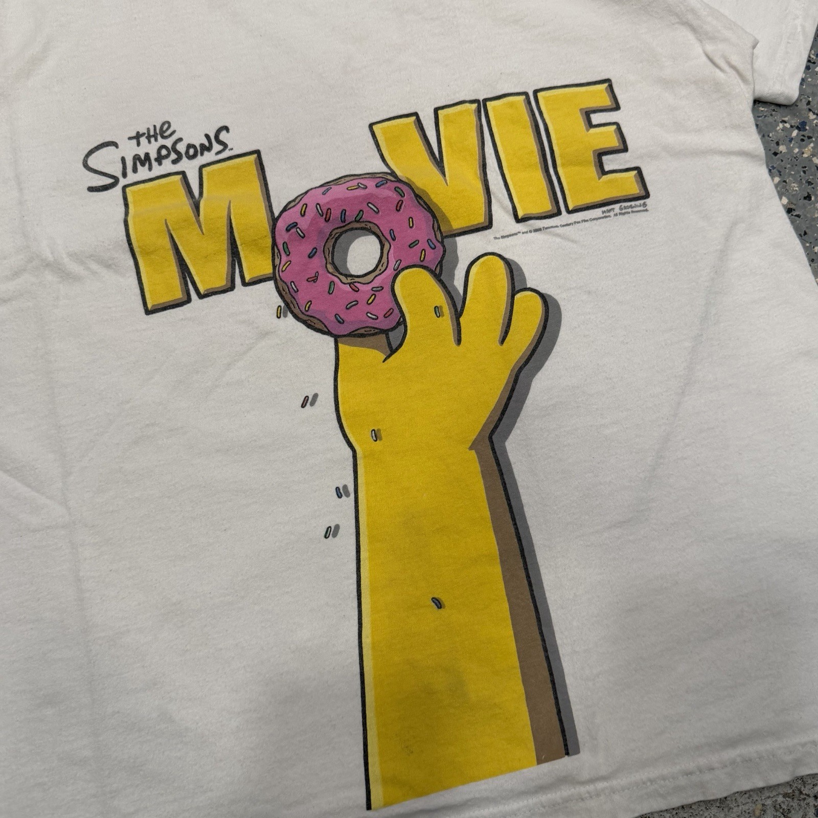 Vintage The Simpsons 2008 Movie Promo White T-shirt Men Size XL 00s-Cartoon