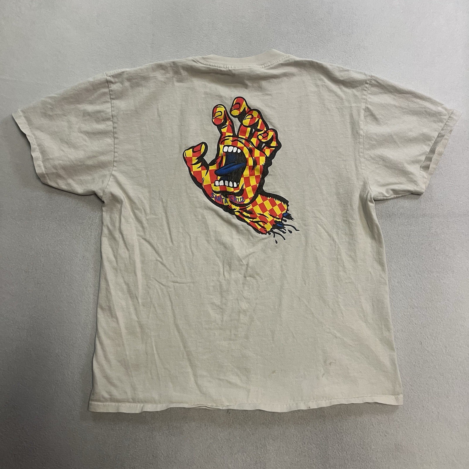 VTG Santa Cruz Skateboards Shirt Men’s Large Beige Screaming Hand Plaid Logo