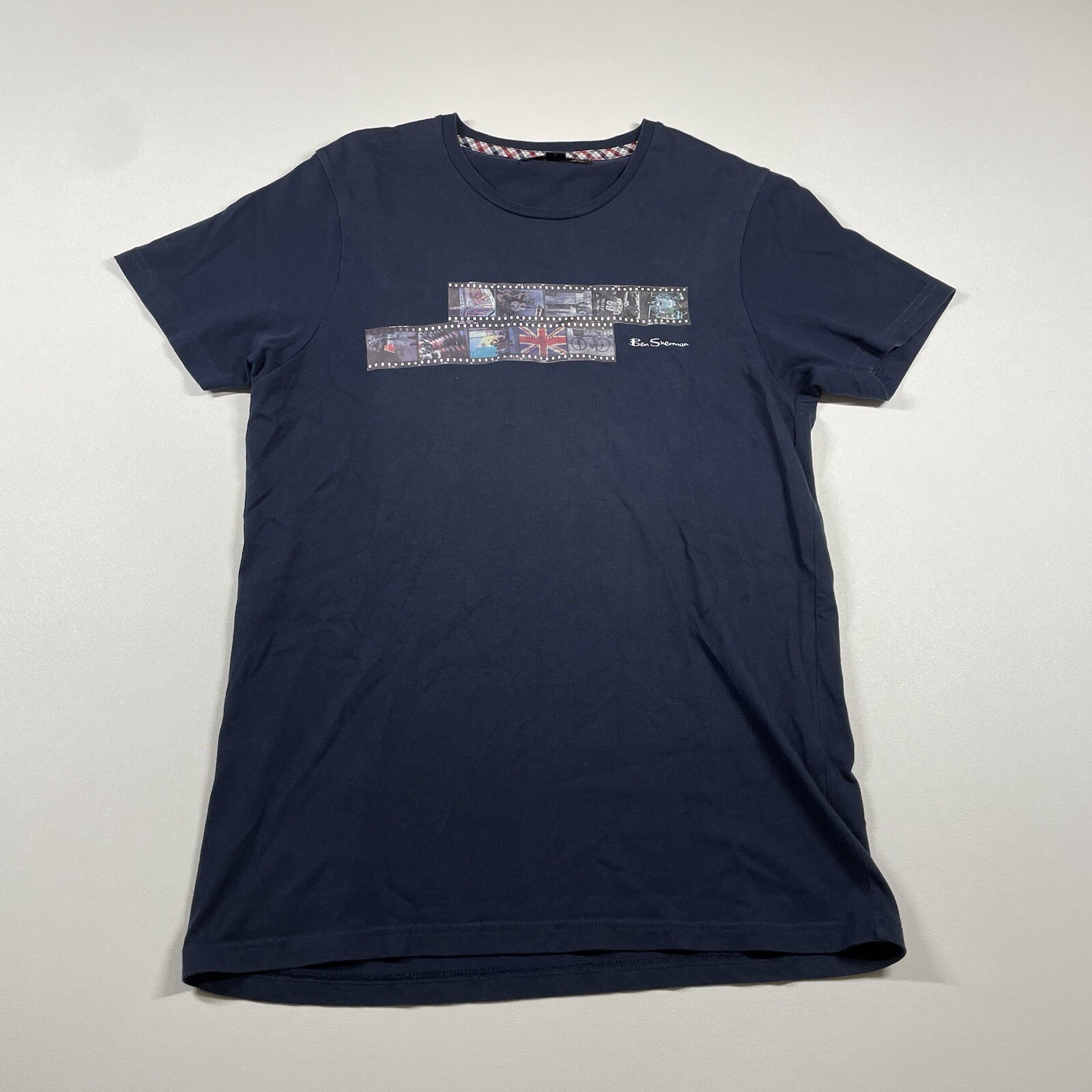 Ben Sherman Shirt Men’s Small Navy Blue Short Sleeve Graphic Tee