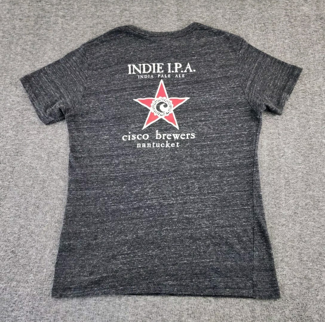Cisco Brewers Shirt Mens Medium Indie I.P.A. India Pale Ale Nantucket Adult A04