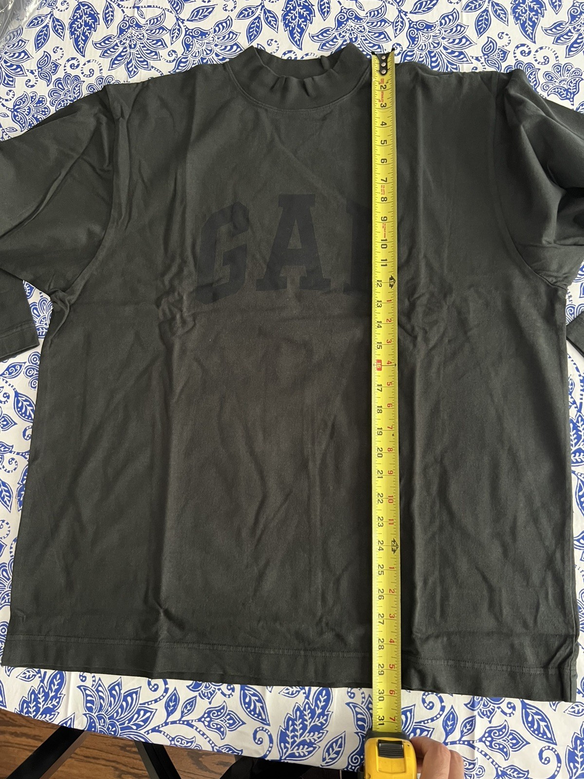 *New In Bag* Yeezy Gap x Balenciaga BLK Dove Long Sleeve Black XSmall Rare