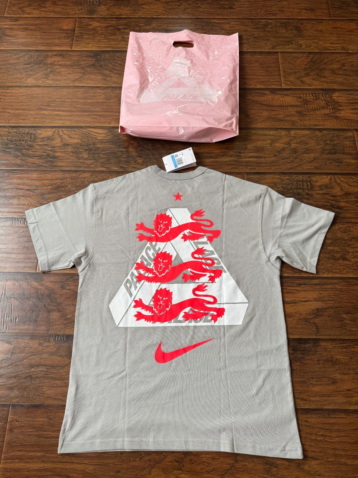 Palace Nike England Tee Grey Size Medium